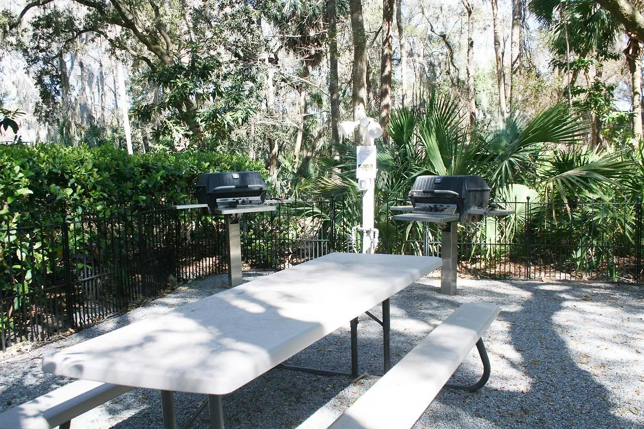 Colonnade Club 196 Villa Hilton Head Island United States