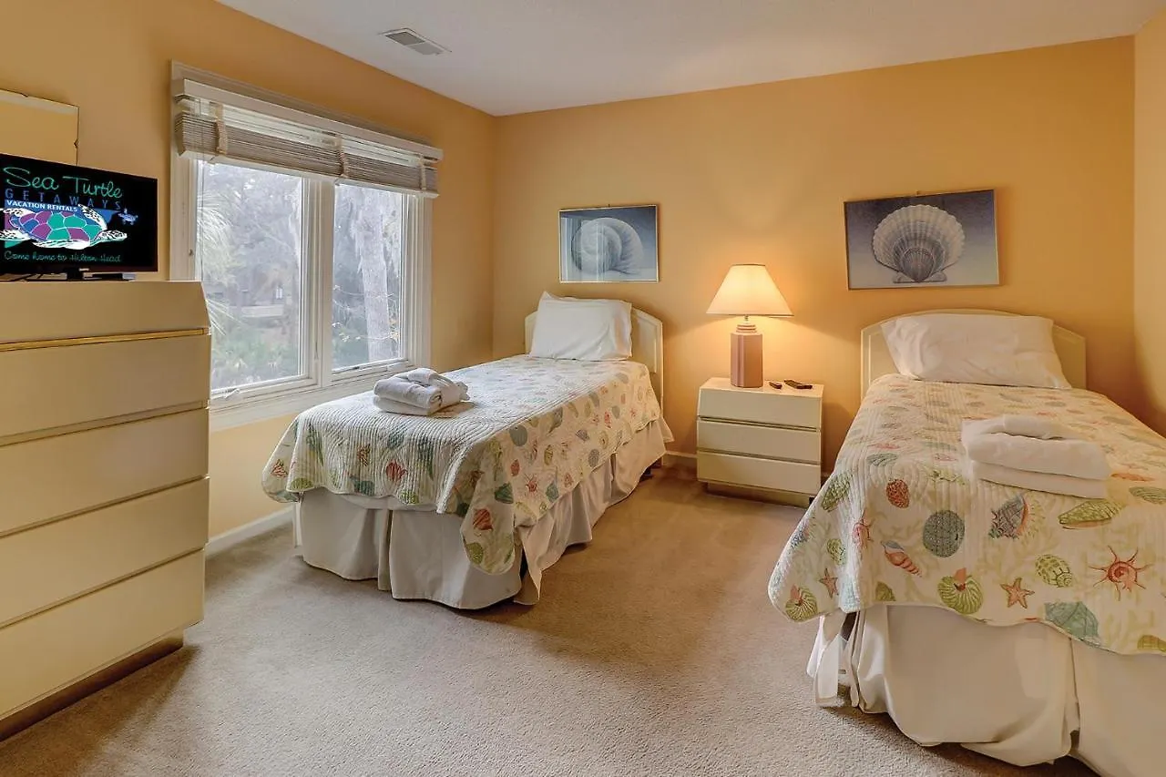 Colonnade Club 196 Villa Hilton Head Island